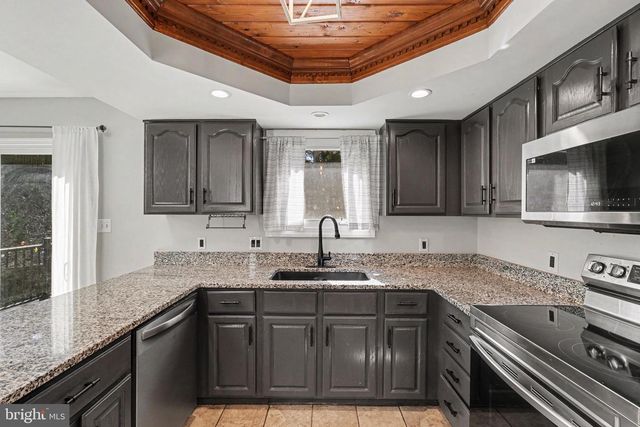 1007 RICHMOND DR, Stafford, VA 22554