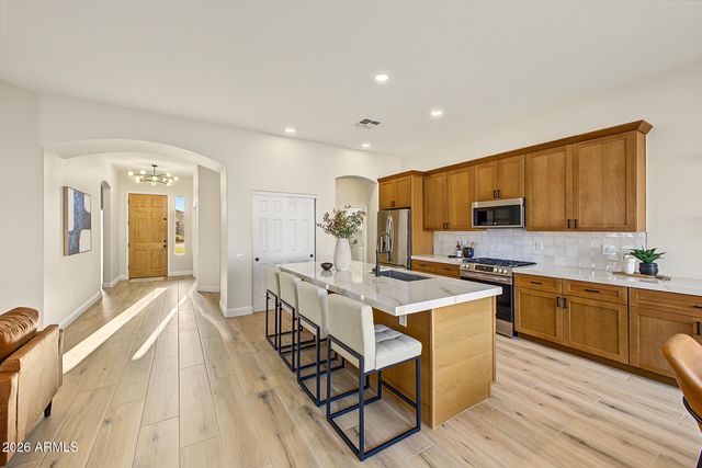 6491 S DRAGOON Court, Chandler, AZ 85249