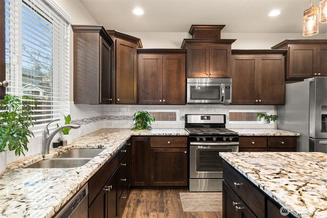 8325 48th Court SE, Lacey, WA 98503