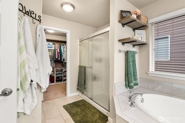 8325 48th Court SE, Lacey, WA 98503