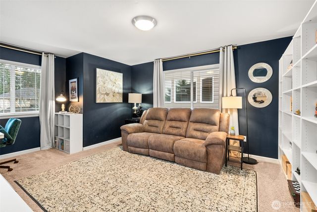 8325 48th Court SE, Lacey, WA 98503