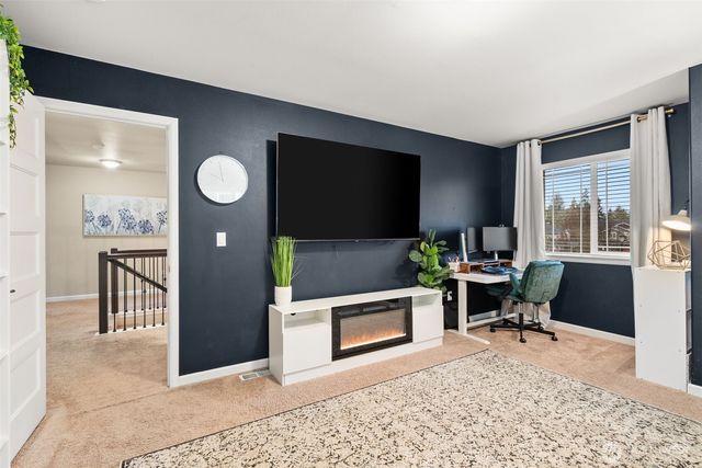 8325 48th Court SE, Lacey, WA 98503