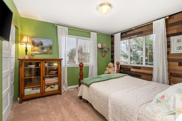 8325 48th Court SE, Lacey, WA 98503