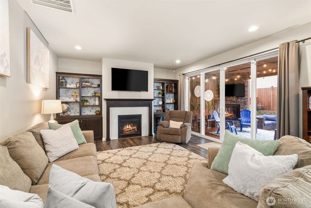 8325 48th Court SE, Lacey, WA 98503