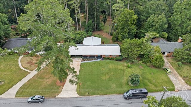 535 Riverhill, Athens, GA 30606