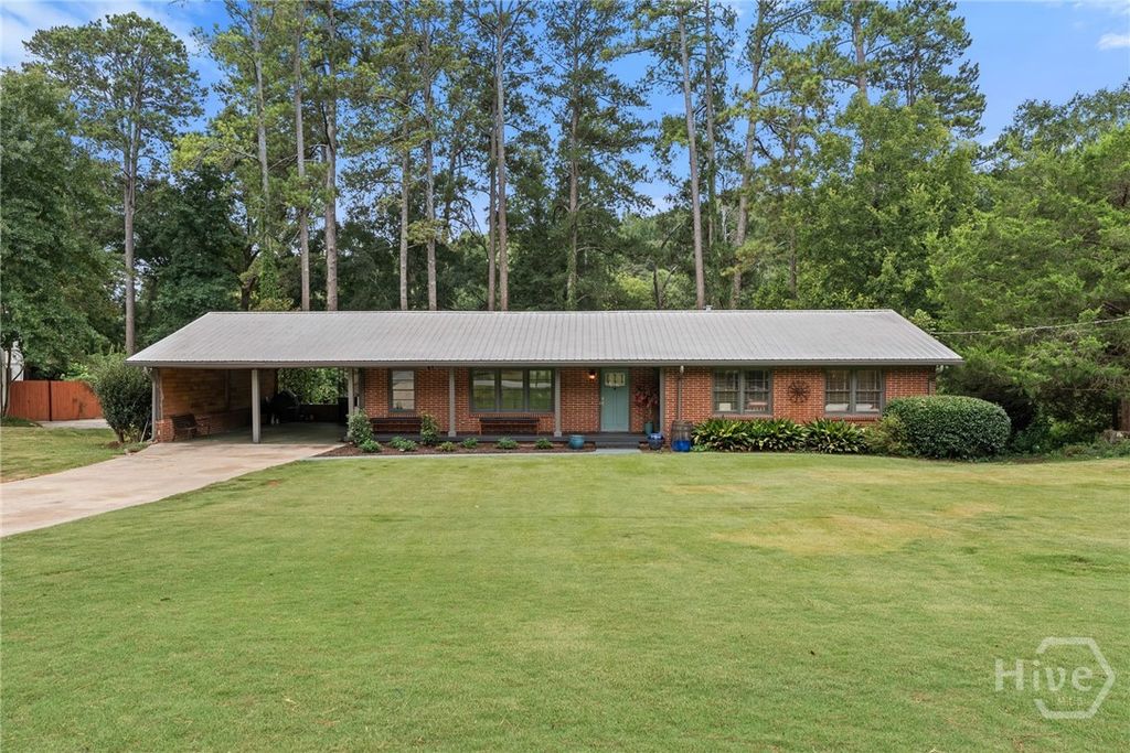 535 Riverhill, Athens, GA 30606