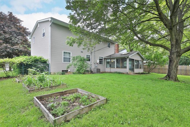 1262 Pepperell Drive, Columbus, OH 43235