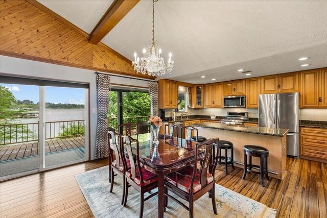 243 Jennings Lane, Livingston, TX 77351