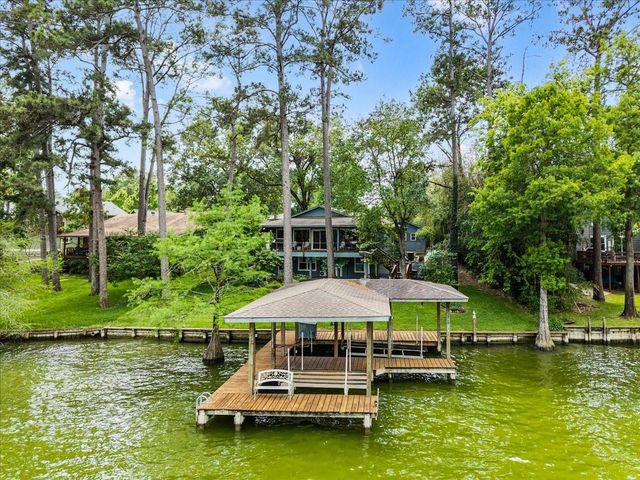 243 Jennings Lane, Livingston, TX 77351