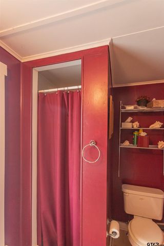 19899 Southside Cir, Winona, TX 75792