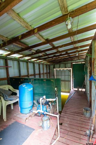 19899 Southside Cir, Winona, TX 75792