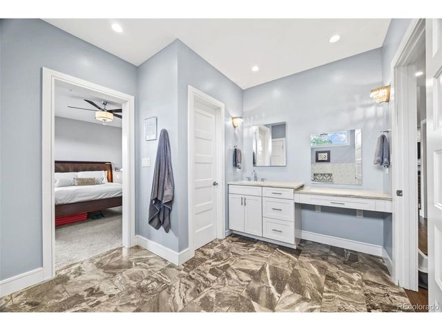 693 S Ivy Way, Denver, CO 80224