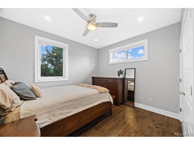 693 S Ivy Way, Denver, CO 80224