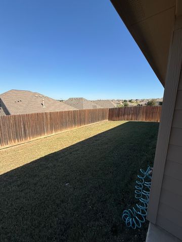 8529 Grand Oak Road, Fort Worth, TX 76123