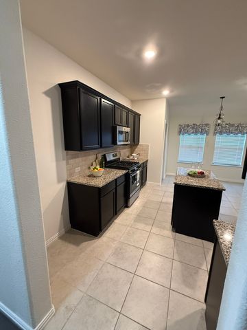 8529 Grand Oak Road, Fort Worth, TX 76123