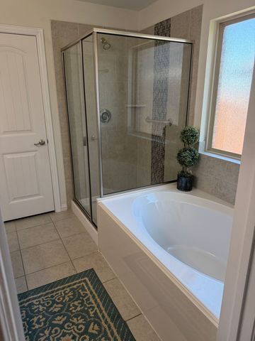 8529 Grand Oak Road, Fort Worth, TX 76123
