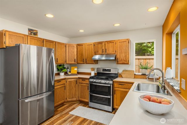 2914 NE Winesap Court, Poulsbo, WA 98370