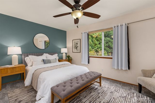 2914 NE Winesap Court, Poulsbo, WA 98370