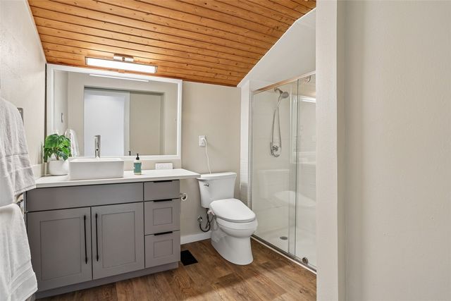 10030 37th Avenue SW, Seattle, WA 98146