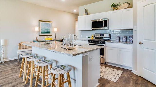 1403 PARKVIEW Drive, Alexandria, LA 71303