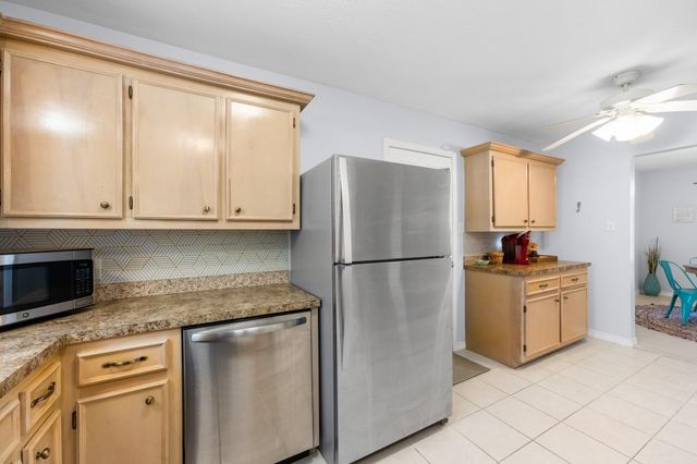 3528 Avenue L, Galveston, TX 77550