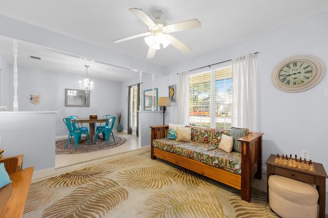 3528 Avenue L, Galveston, TX 77550
