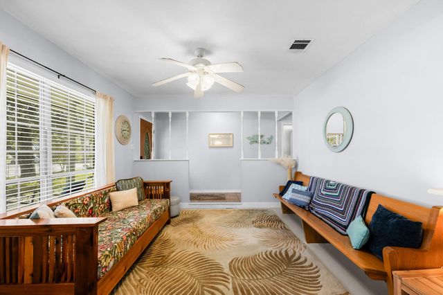3528 Avenue L, Galveston, TX 77550