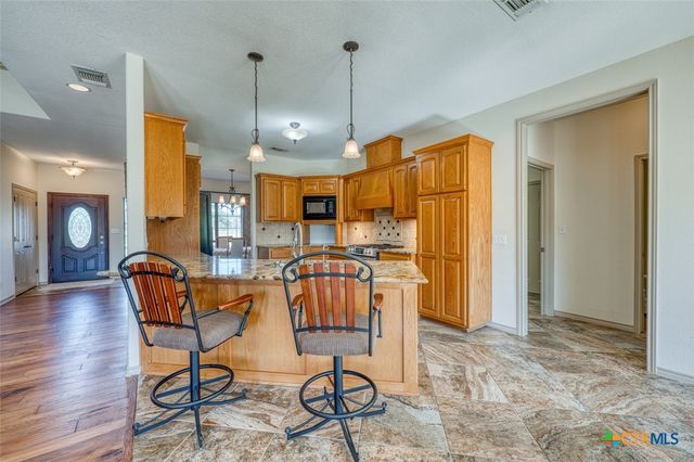 121 Amber Creek, Burnet, TX 78611