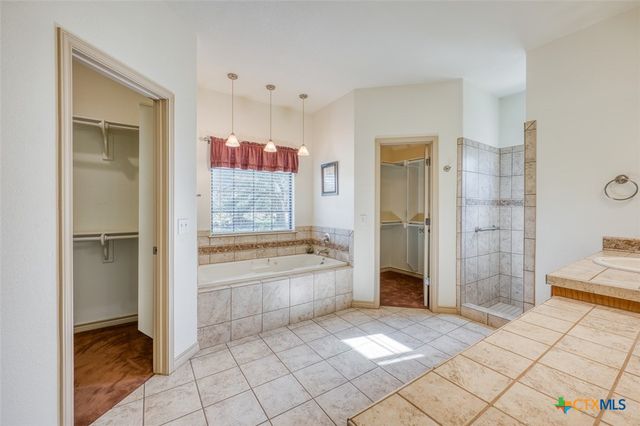 121 Amber Creek, Burnet, TX 78611