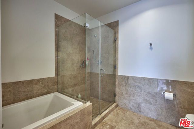 3223 W 6th Street 511, Los Angeles, CA 90020