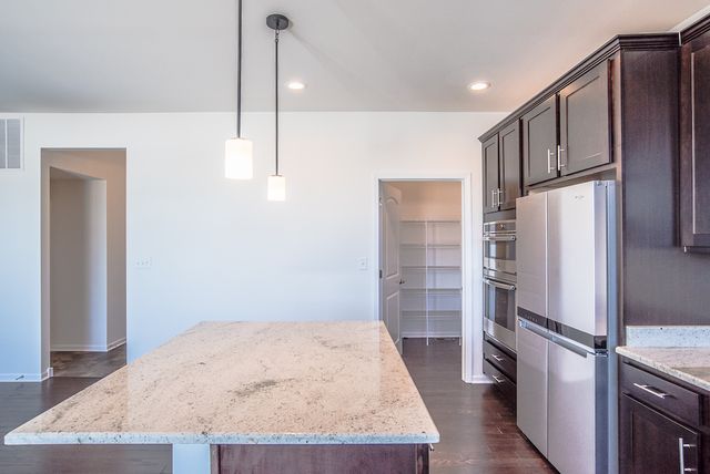 3718 Tramore Court, Naperville, IL 60564