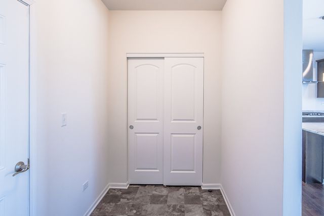 3718 Tramore Court, Naperville, IL 60564