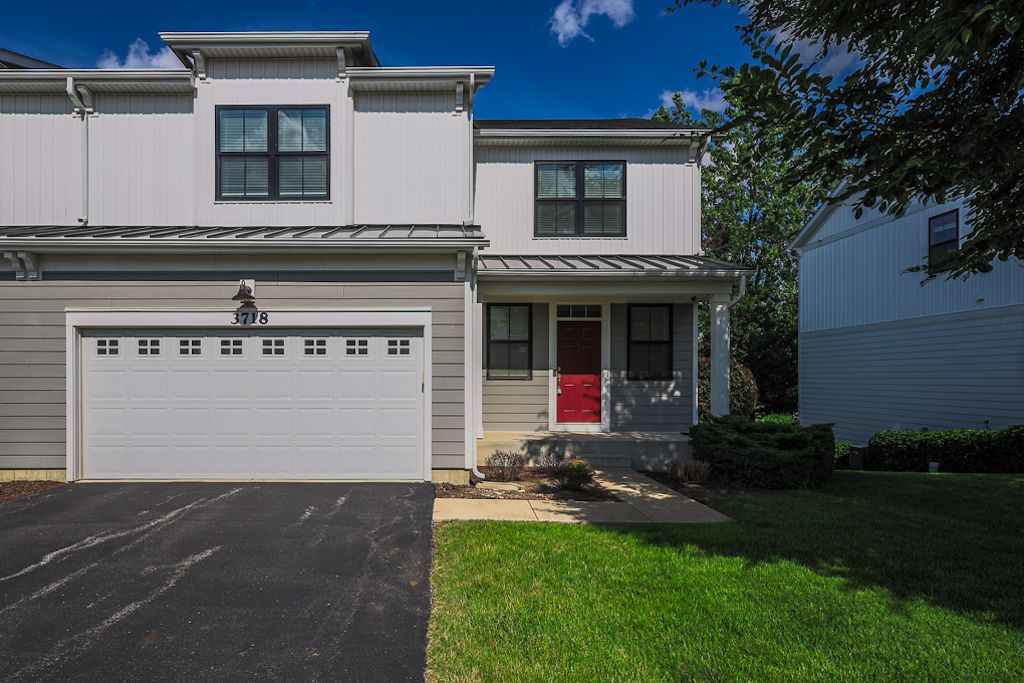 Image 1 of property listing at 3718 Tramore Court, Naperville, IL 60564