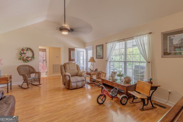 765 Greenbush Road, Lafayette, GA 30728