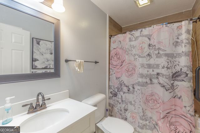 765 Greenbush Road, Lafayette, GA 30728