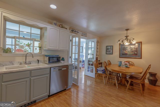 765 Greenbush Road, Lafayette, GA 30728