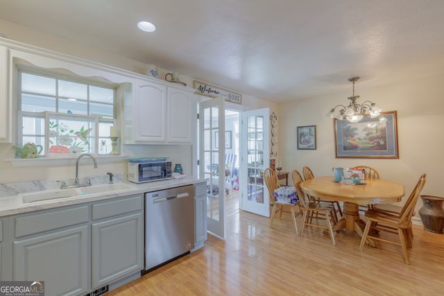 765 Greenbush Road, Lafayette, GA 30728