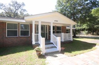 5720 Redwood Dr, Milton, FL 32570