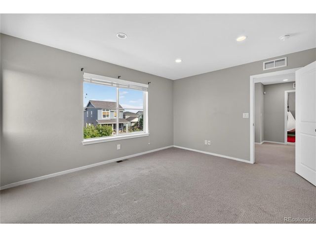 12783 River Rock Way, Longmont, CO 80504