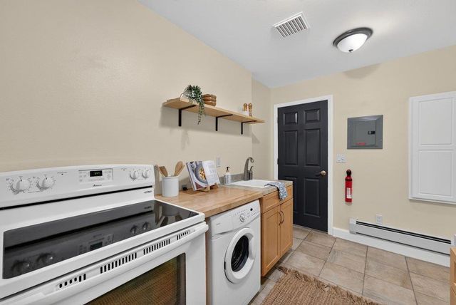 310 Hidden Valley, Soquel, CA 95073