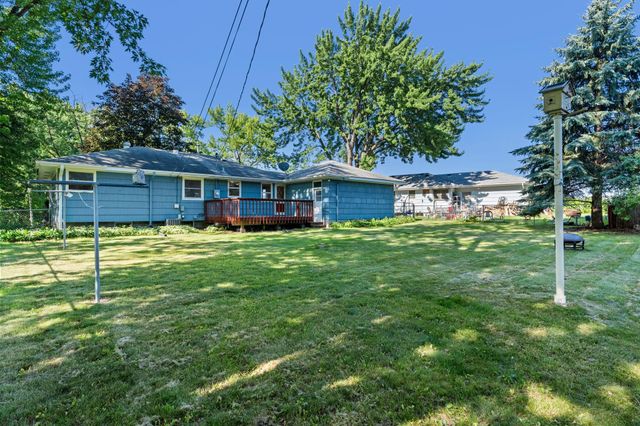 7818 53rd Avenue N, New Hope, MN 55428