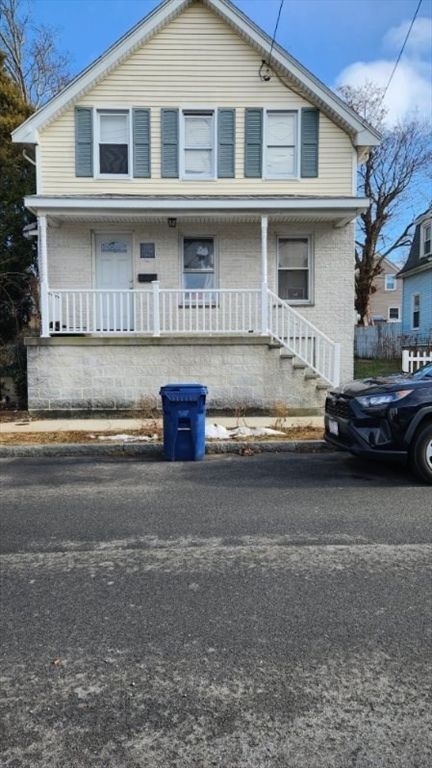 128 Cedar St, New Bedford, MA 02740