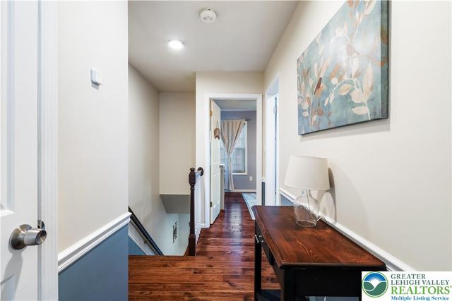 579 Ponds Edge Lane, Upper Macungie Twp, PA 18104