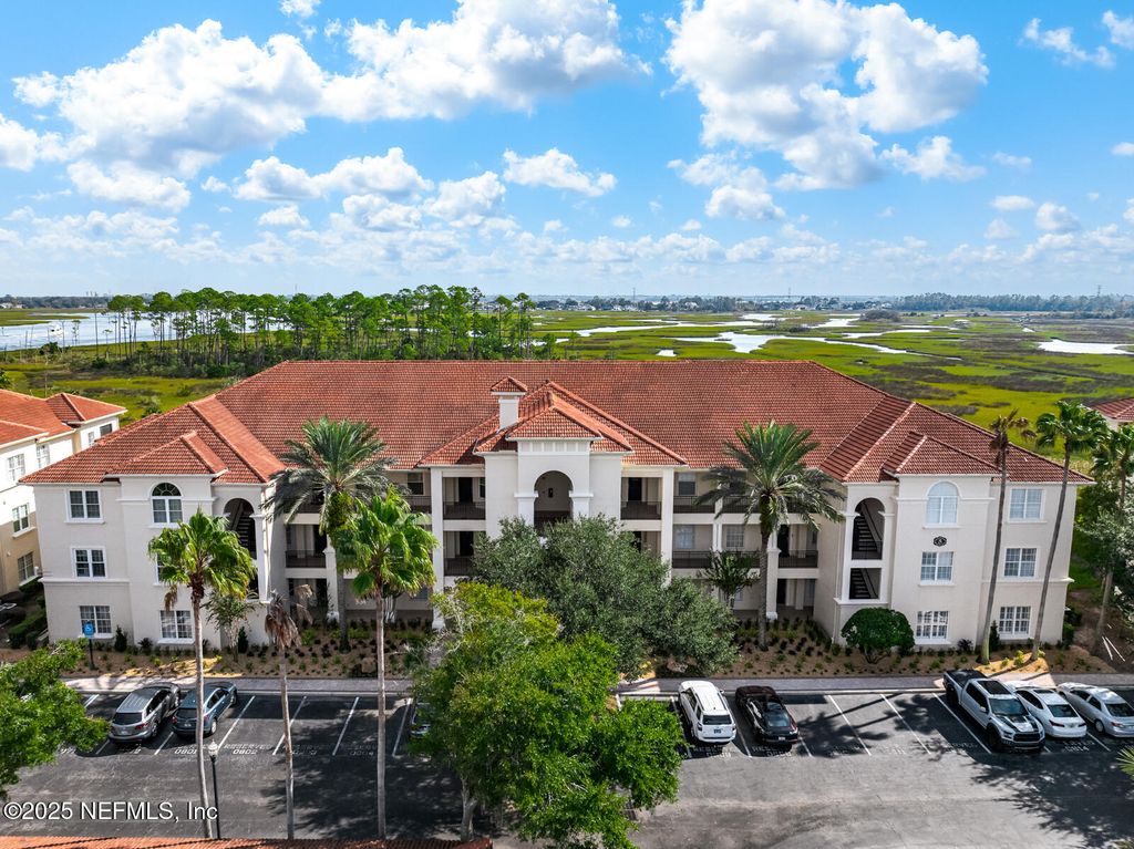 13846 ATLANTIC Boulevard 806, Jacksonville, FL 32225