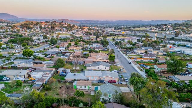 6929 37th, Jurupa Valley, CA 92509