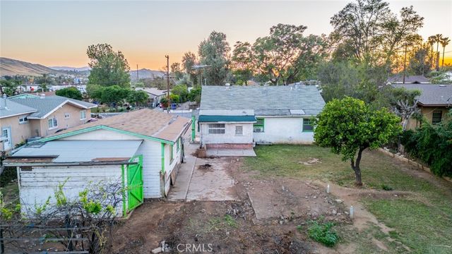 6929 37th, Jurupa Valley, CA 92509