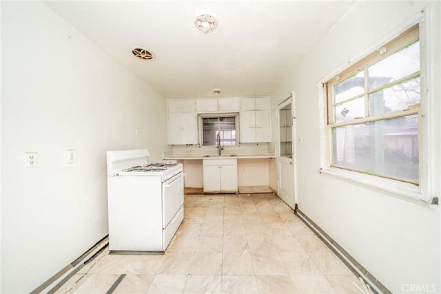 6929 37th, Jurupa Valley, CA 92509