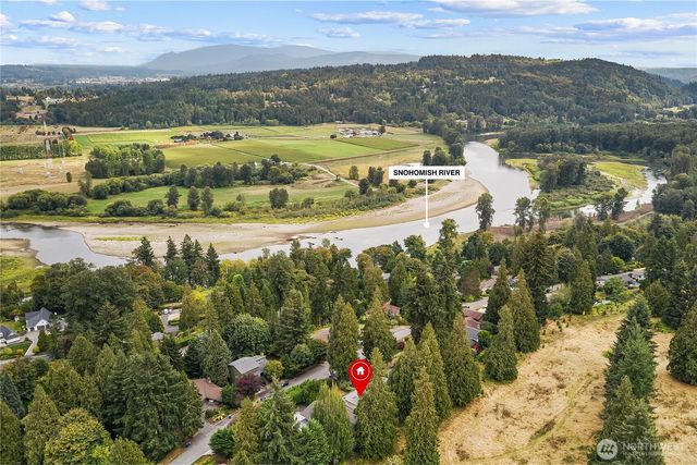 13430 Kenwanda Dr, Snohomish, WA 98296