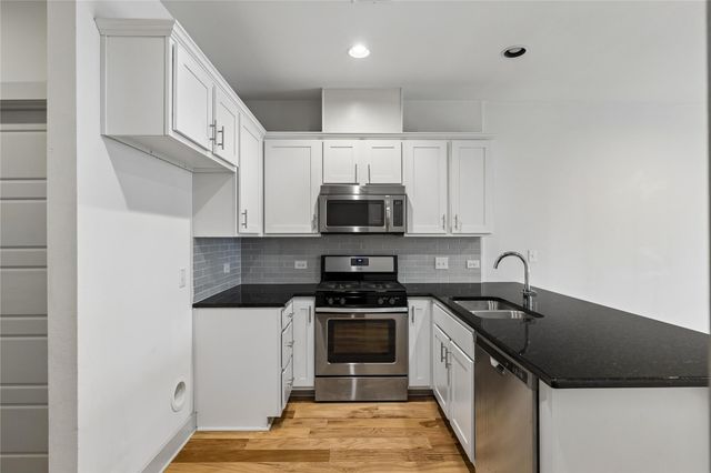 2101 Town Centre DR 1906, Round Rock, TX 78664