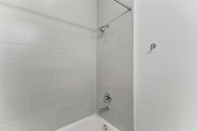 2101 Town Centre DR 1906, Round Rock, TX 78664